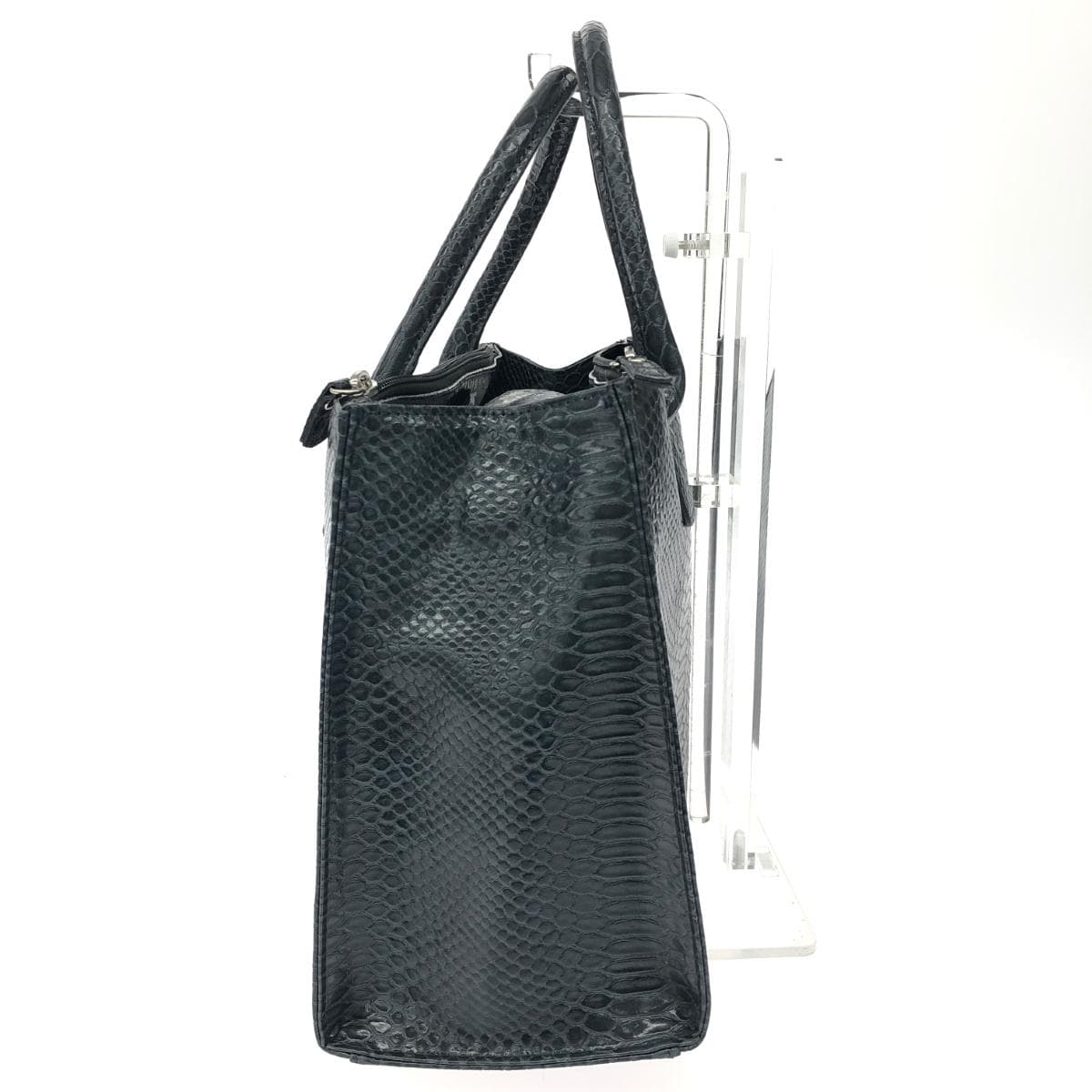 HANAE MORI 2WAY Handbag in excellent condition Heartful Papillon / Logo Plate / Python Embossed / Leather Gray Ladies 2