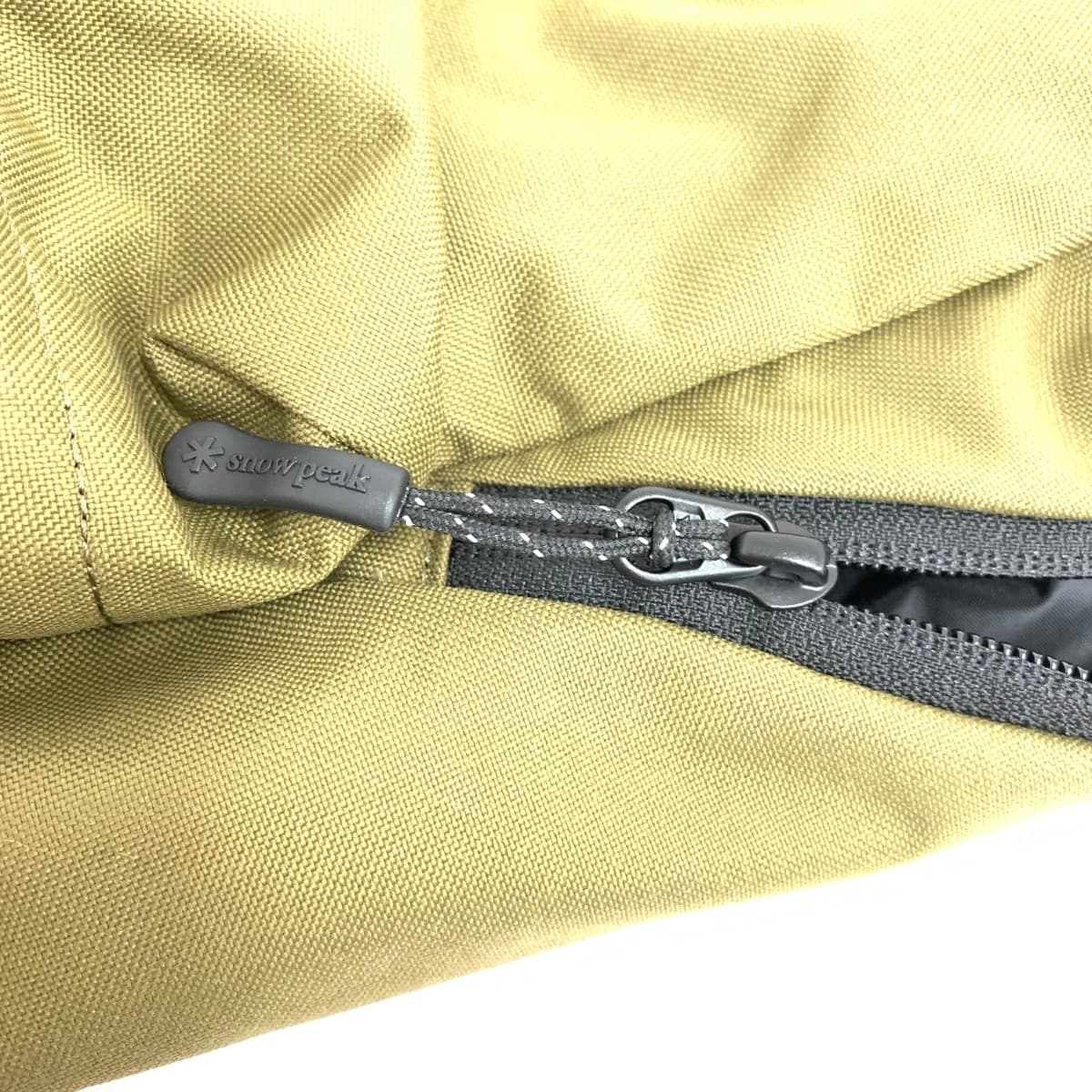 Snow Peak Snow Peak / Backpack Good condition Khaki Unisex 8