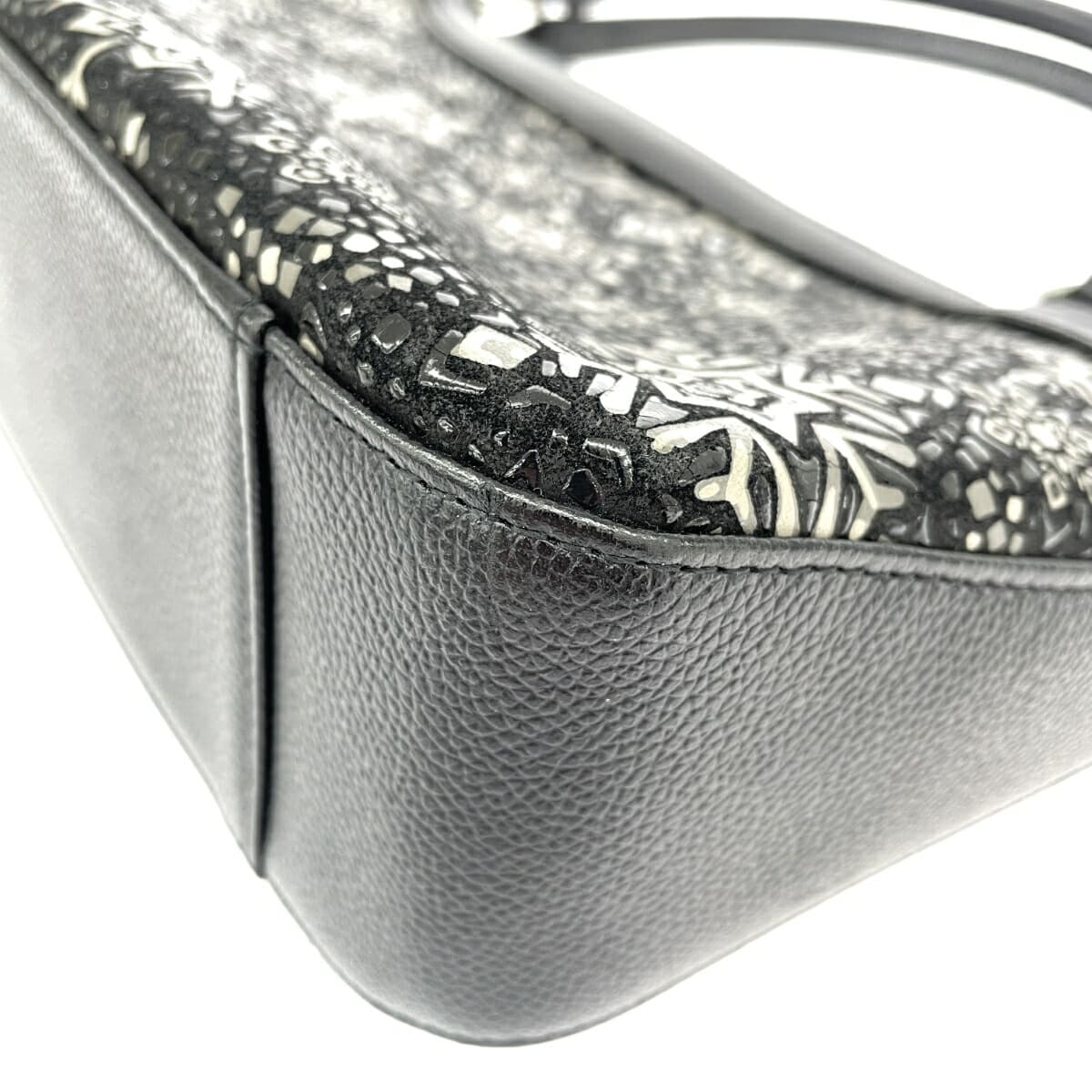 Inden-ya Handbag Good Condition / Black Ground Deer Leather with Black Lacquer Women's 7