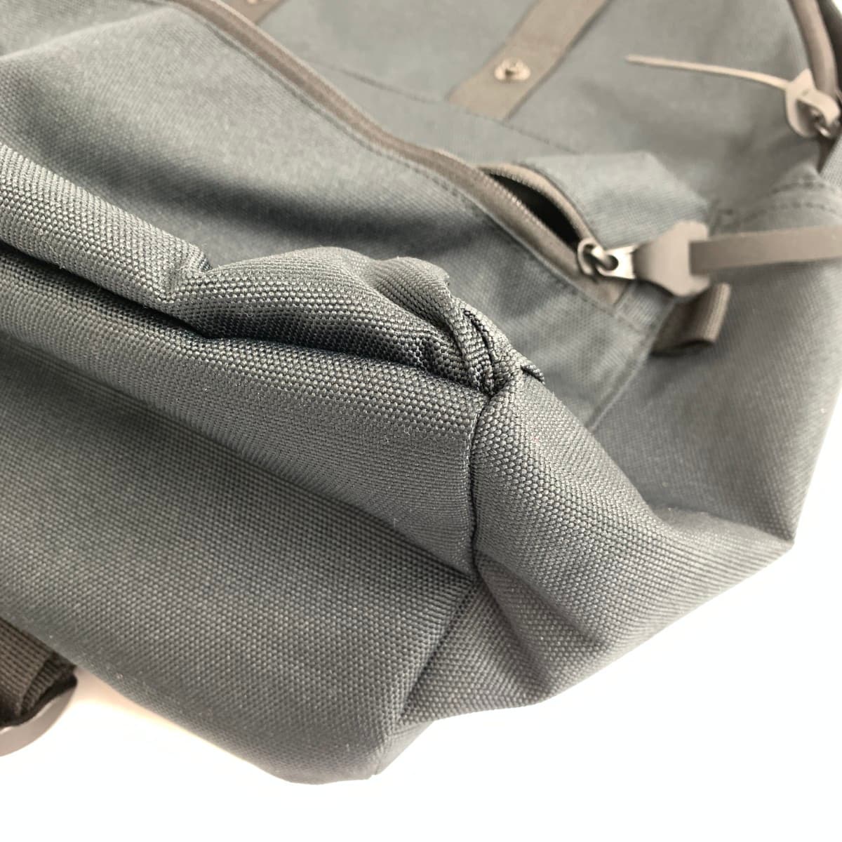 Jack Wolfskin backpack in good condition, black, for ladies 7