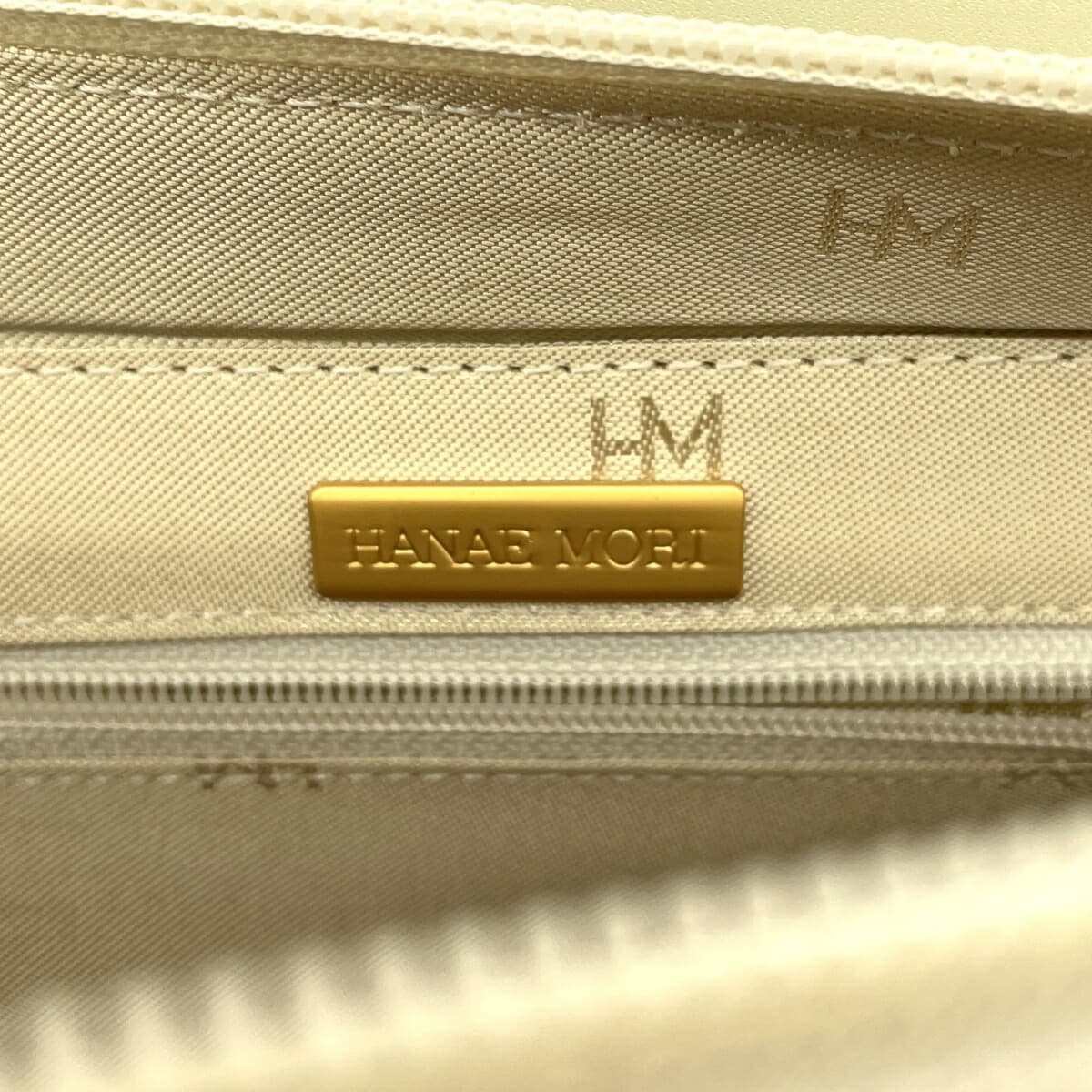 HANAE MORI Chain Tote Bag Good Condition Heart HM Logo Marble Embossed Leather Ivory White Ladies 8