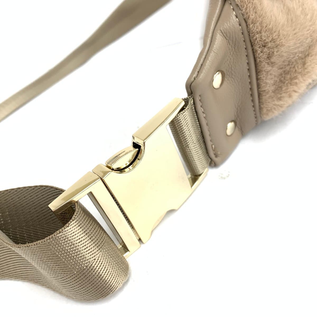 LOUNIE Body Bag, Unused Item, PVC × Fake Fur, Beige, Women's 6