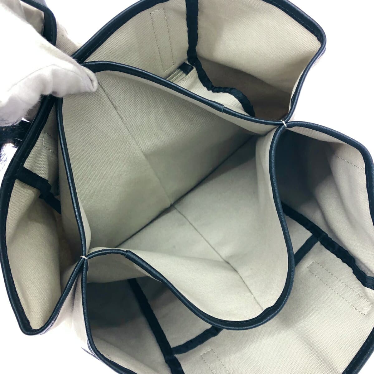 GALLARDA GALANTE Tote Bag with Haircalf Switch Black/Gray for Women 8