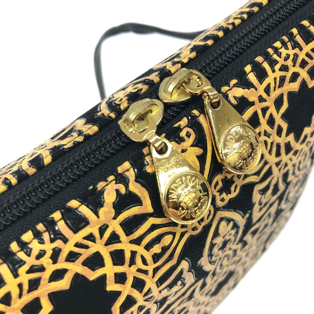Inden-ya Mini Shoulder Bag/Pochette Geobesque Series/Kinat/Arabesque Pattern/Black Ground Deer Leather Brown Lacquer Black Ladies 5