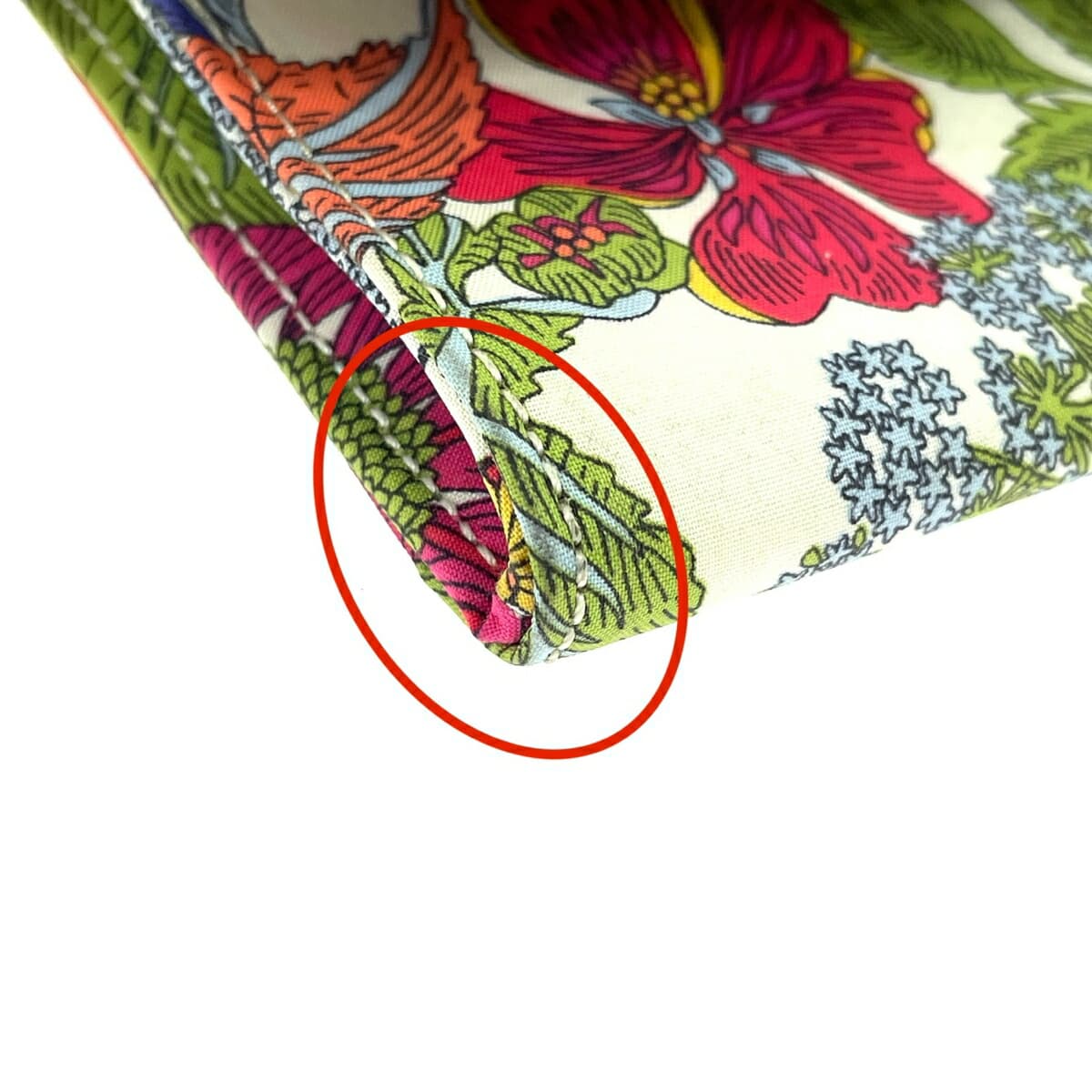 Milesto Shoulder Wallet Liberty Print/Cotton Multi-Color Ladies 7