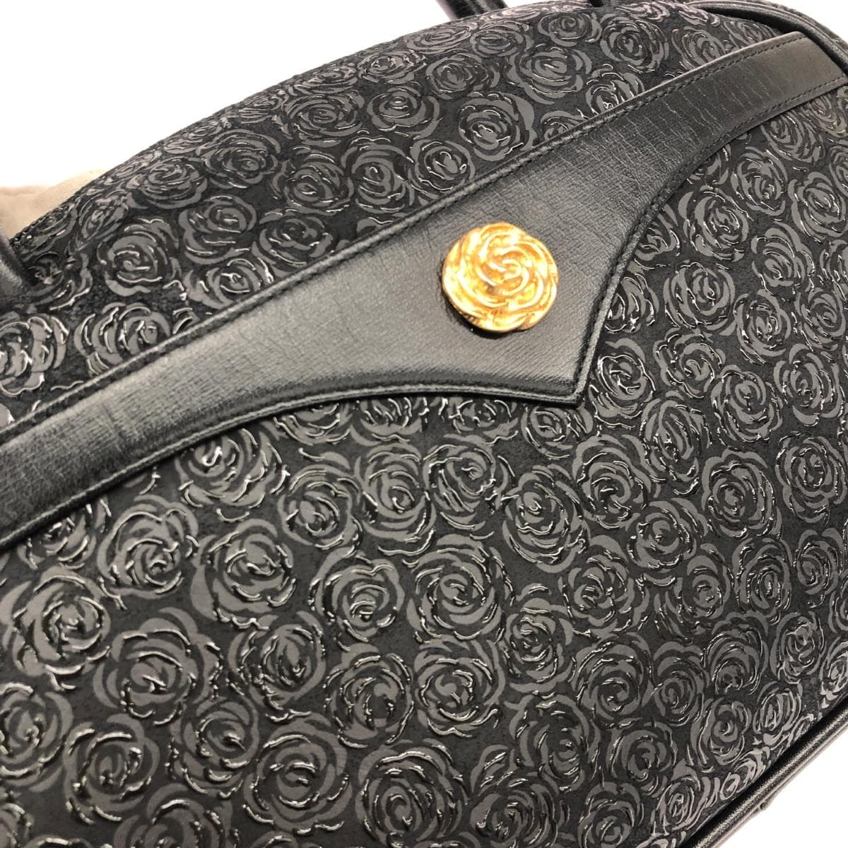 Inden-ya Handbag / Rumidore Rose / Black Ground Deer Leather with Black Lacquer Black Ladies 7