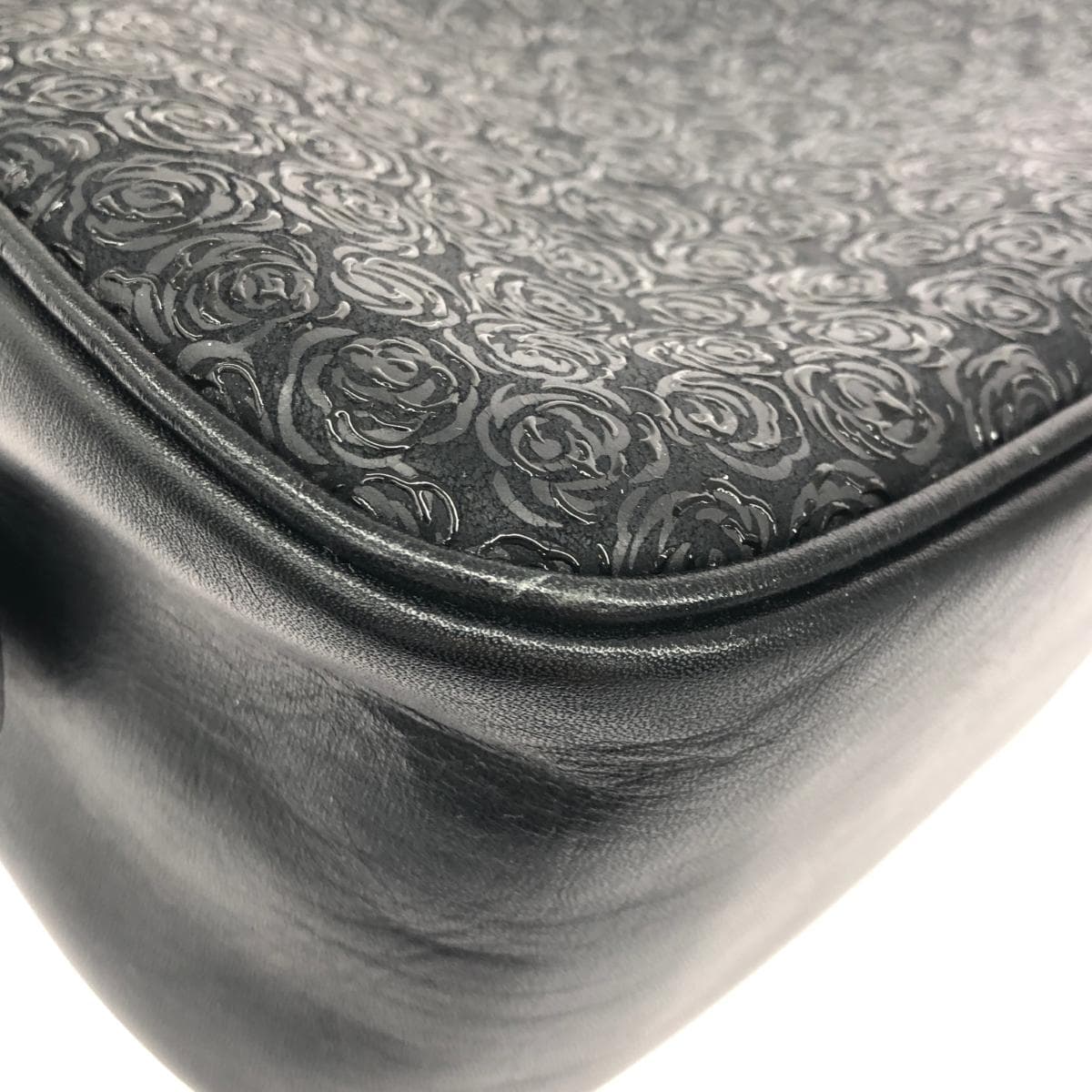 Inden-ya Handbag / Rumidore Rose / Black Ground Deer Leather with Black Lacquer Black Ladies 9