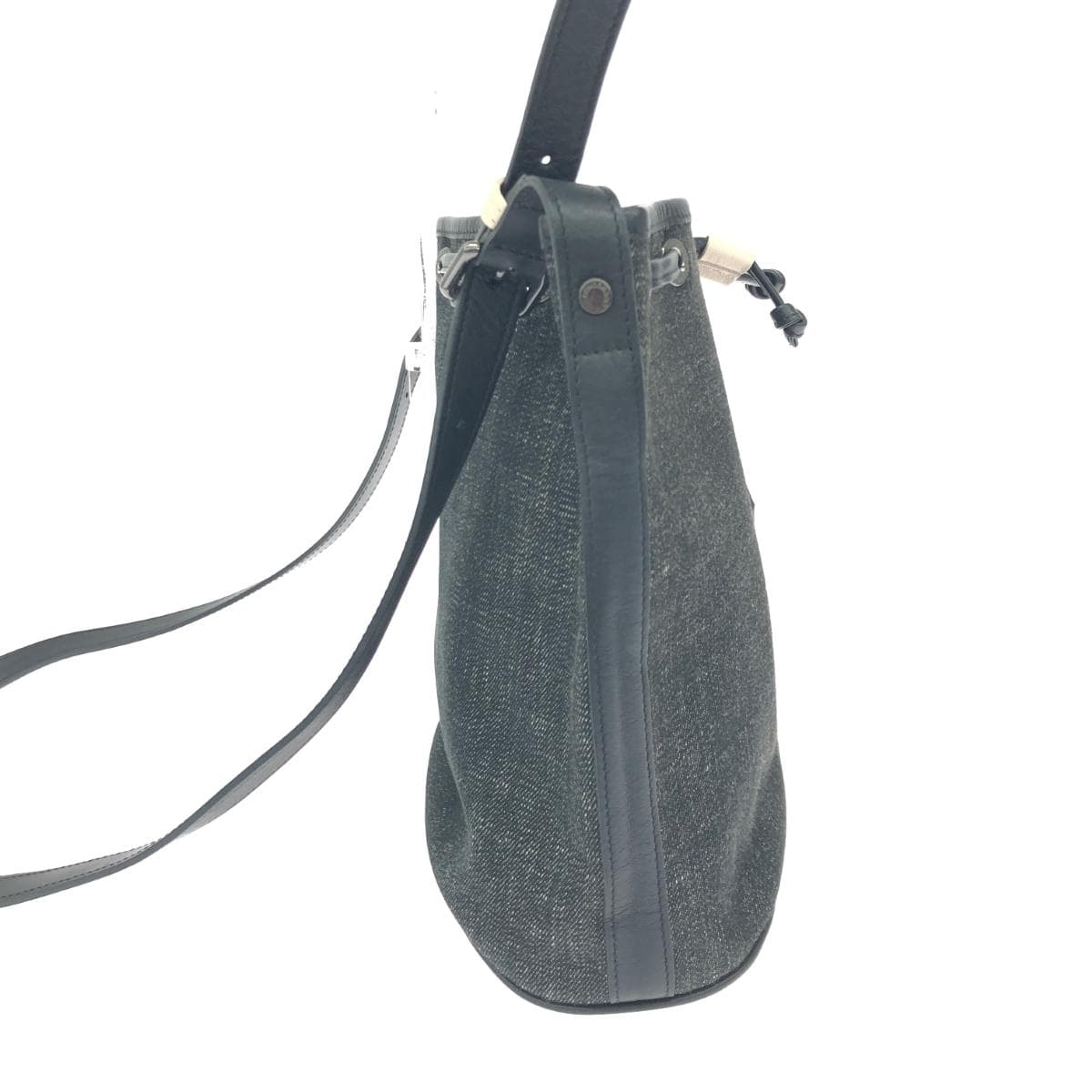 LONGCHAMP Drawstring Shoulder Bag in Excellent Condition - Drawstring/Logo Plate/Denim - Black for Women 2