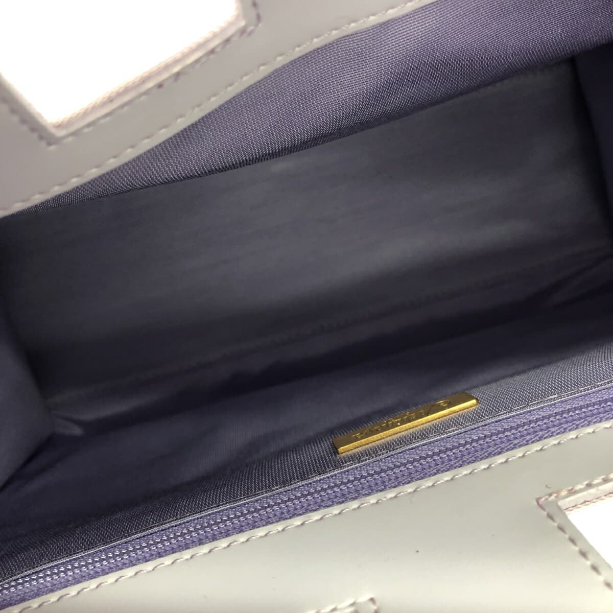 Ginza Yoshinoya Tote Bag Like New Enamel × Leather Purple Ladies 4