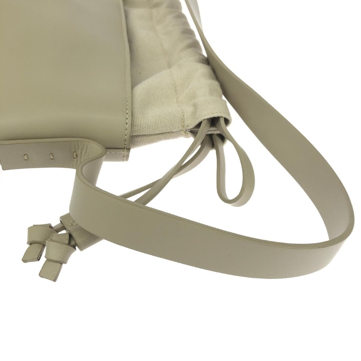 PELLICO Perryco Shoulder Bag Good Condition Leather Beige Women's 9