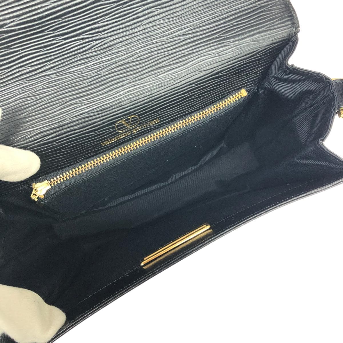 Valentino Garavani Shoulder Bag Logo Hardware Epi Leather Vintage Black Ladies 5