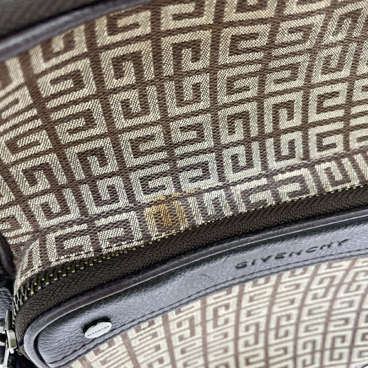 GIVENCHY Jivanshi Crossbody Bag 4G Logo All-over Logo Canvas Vintage Beige Unisex 9