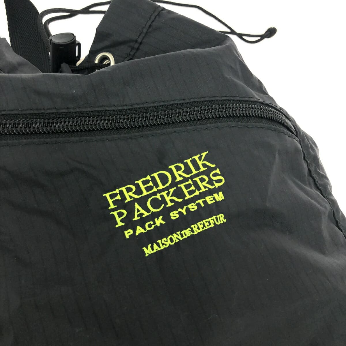 FREDRIK PACKERS Body Bag Maison de Reefur Collaboration Drawstring Embroidery Nylon 70D SQUEEZE SLING Black 5
