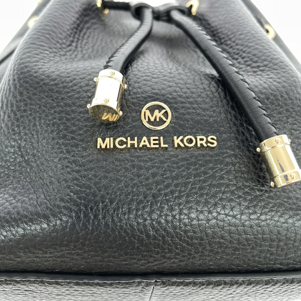 MICHAEL KORS Drawstring Shoulder Bag Good Condition Leather Black Ladies 5