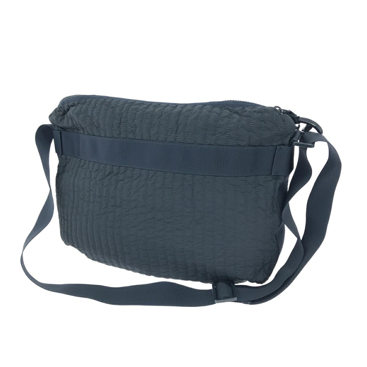 LACOSTE shoulder bag in good condition, logo embroidery/quilting/nylon, navy, unisex 3