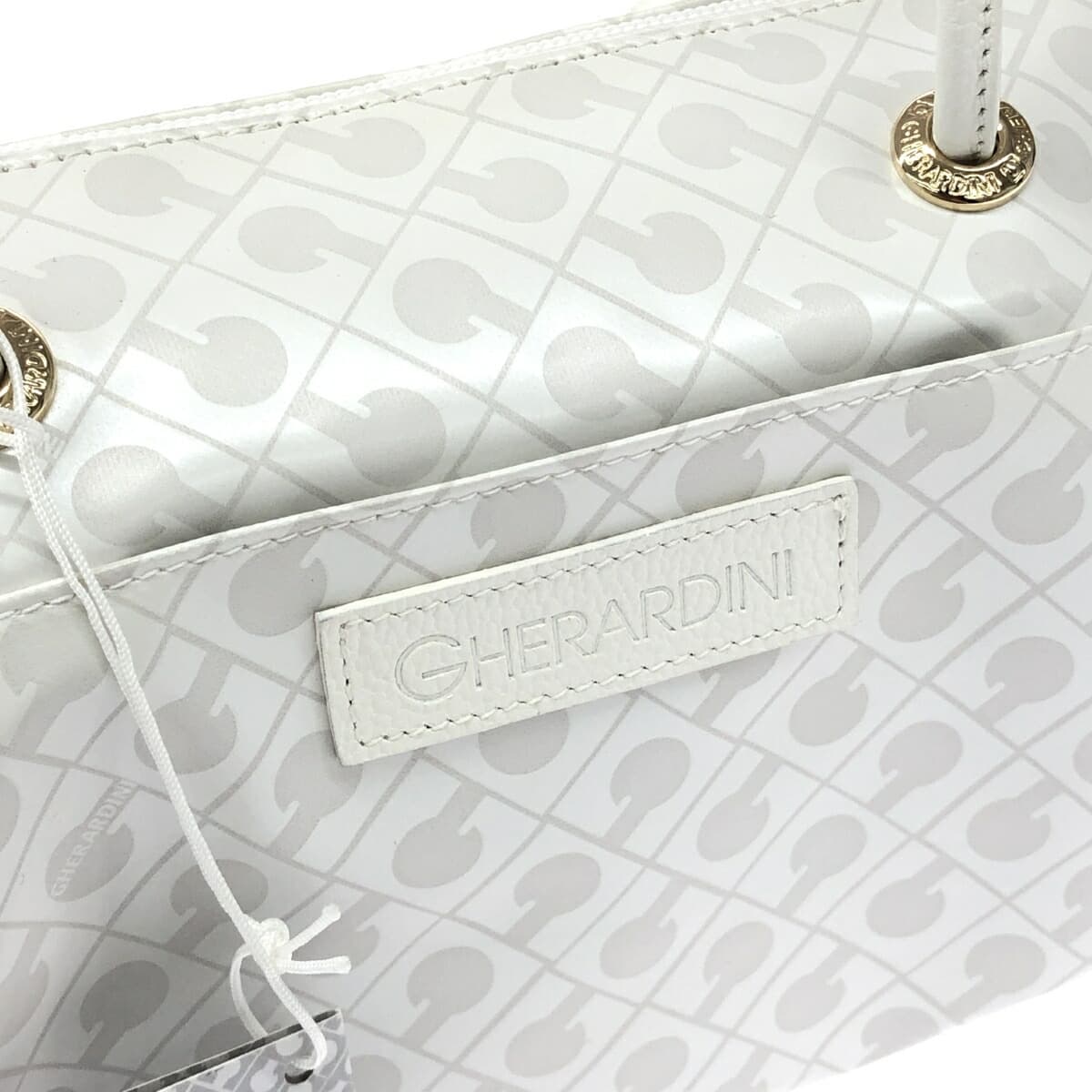 GHERARDINI Tote Bag in Excellent Condition Softy/Nylon White for Women 5