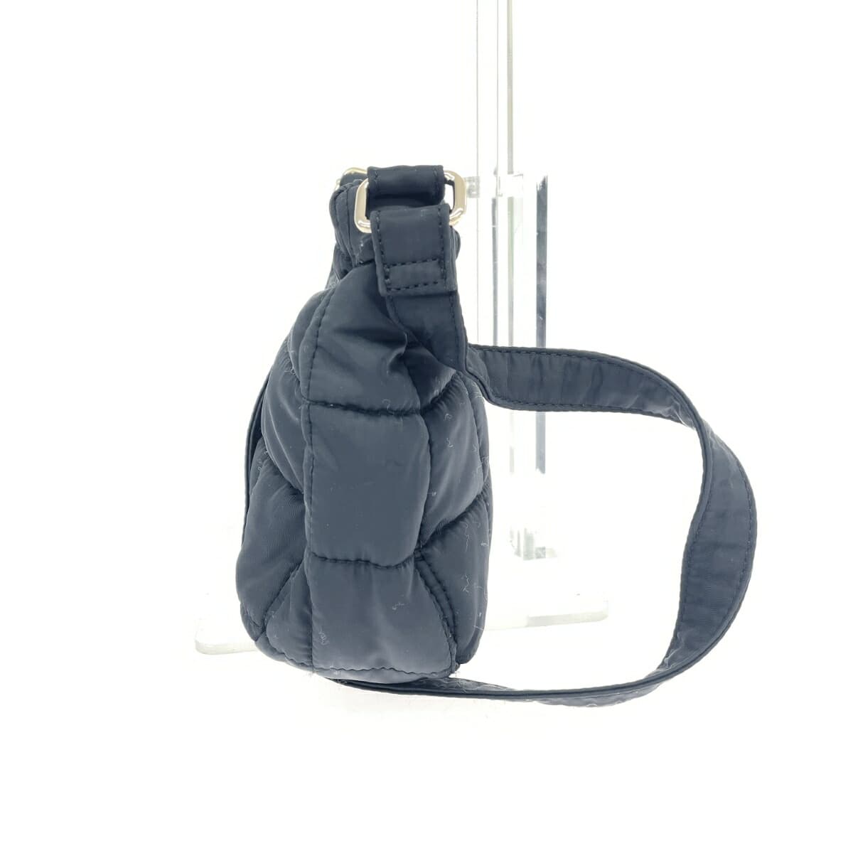 MARY QUANT Shoulder Bag Matte Satin Quilted Daisy/Nylon Black Ladies 2