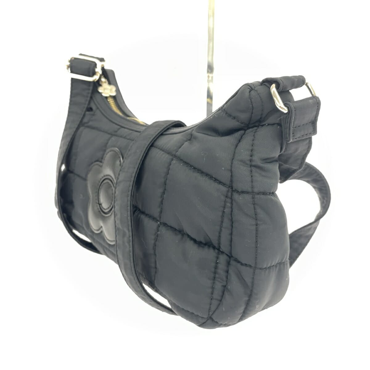 MARY QUANT Shoulder Bag Matte Satin Quilted Daisy/Nylon Black Ladies 3