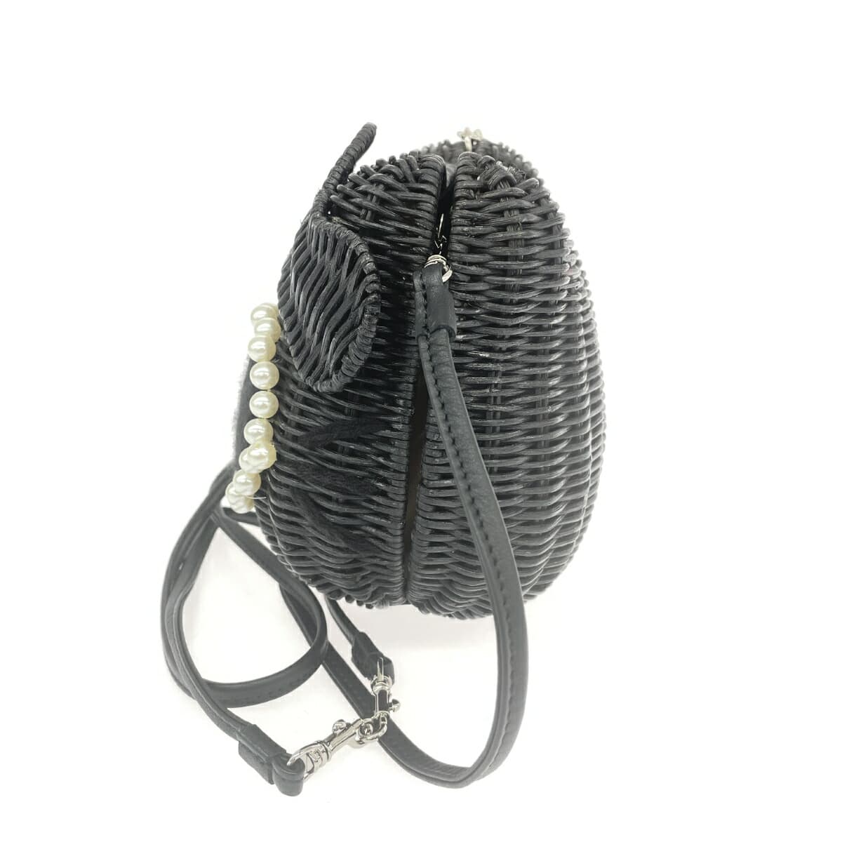 a-jolie Shoulder Bag / Hello Kitty / Rattan with scratches - Black Ladies 2