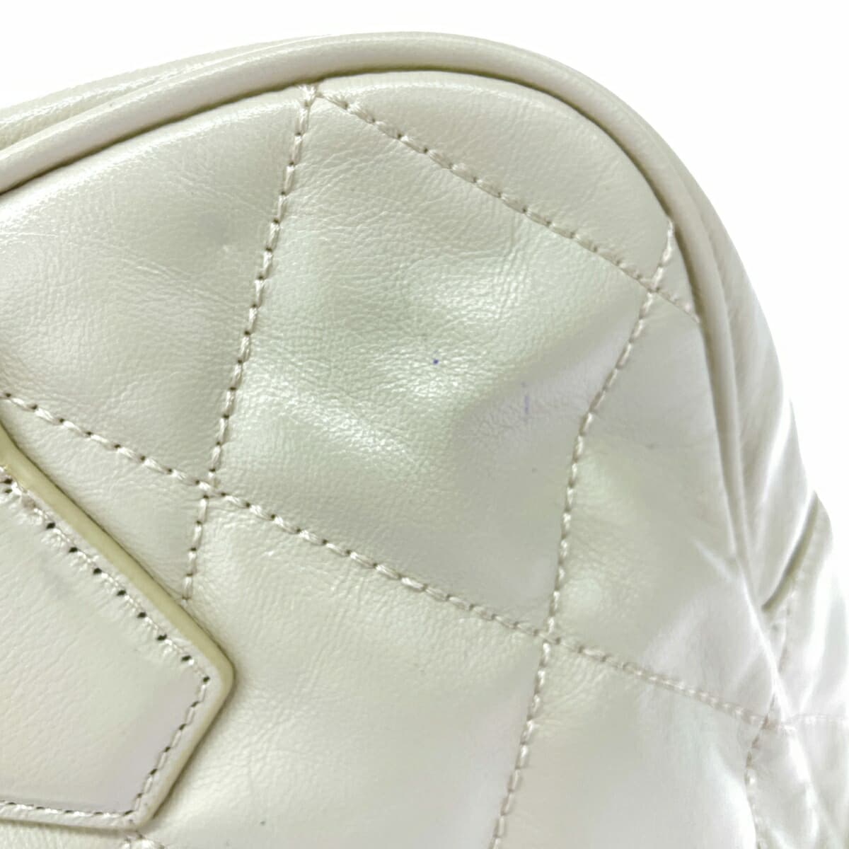 COCOCELUX GOLD 2WAY Boston Bag Good Condition Quilted Diamond Leather Off-White 501AB0341 8