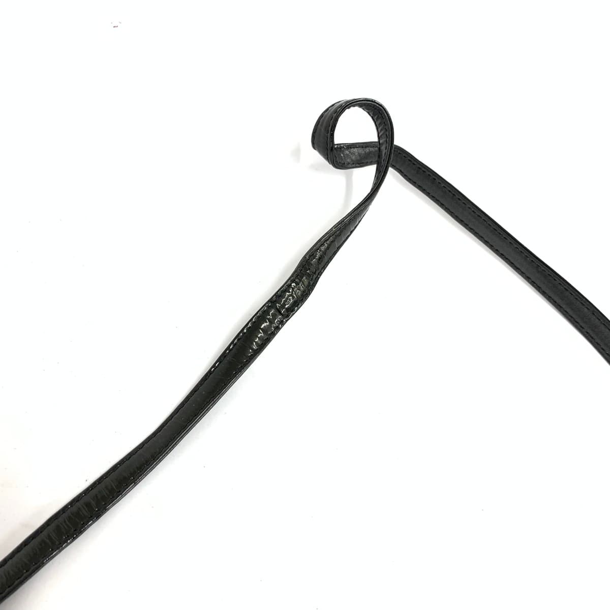 K.T Kiyoko Takase K.T Kiyoko Takase clasp shoulder bag enamel black ladies 9