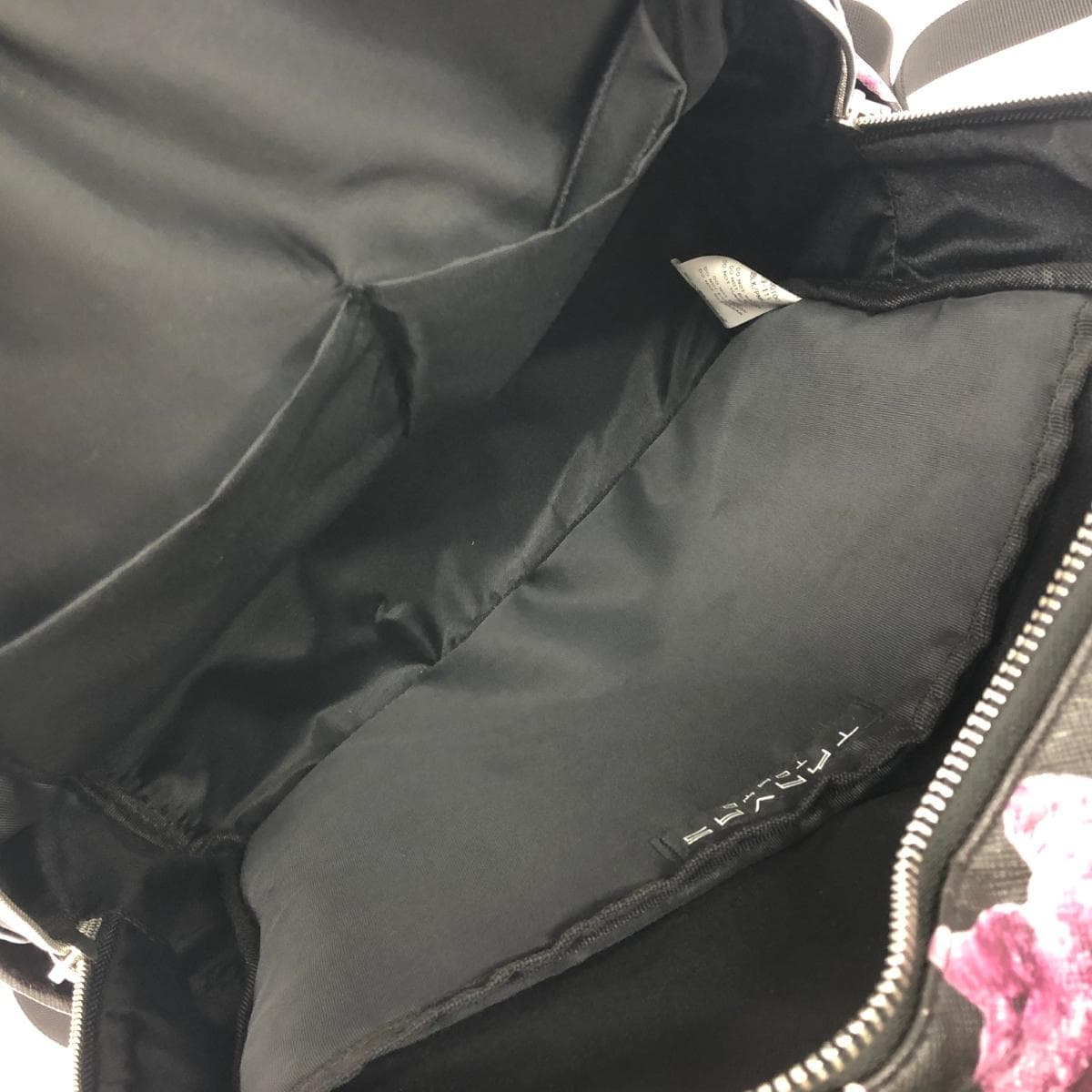 TRAVAS TOKYO Backpack in good condition, bear pattern/PVC, black, for women 6