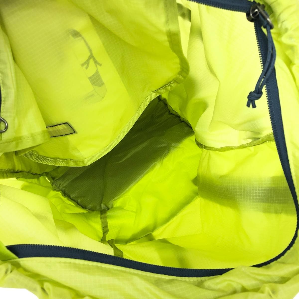 Patagonia Light Tech Travel Tote Bag in good condition, packable/nylon/backpack, green, unisex 6