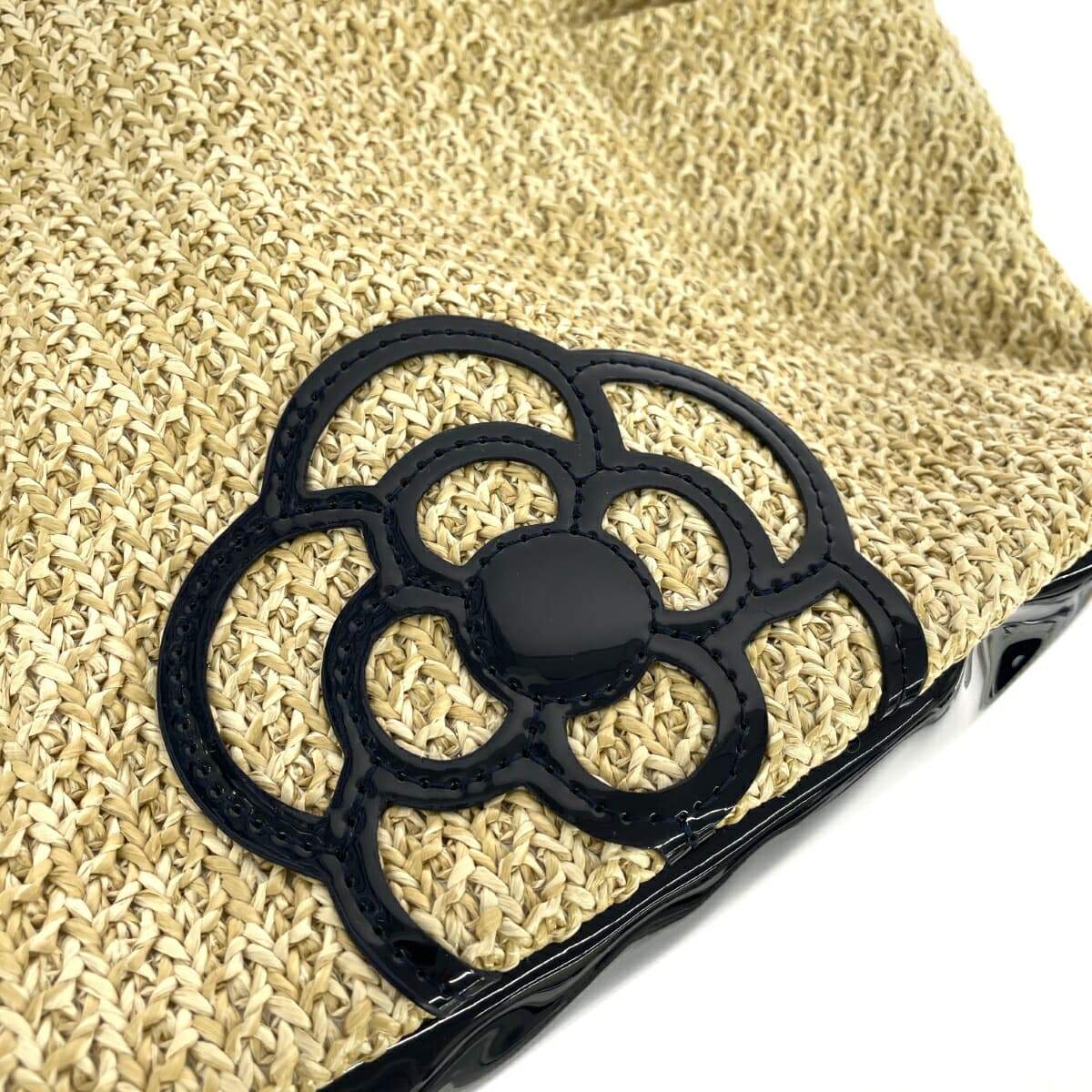 CLATHAS basket bag in good condition, Woven Straw camellia, beige, for ladies 8