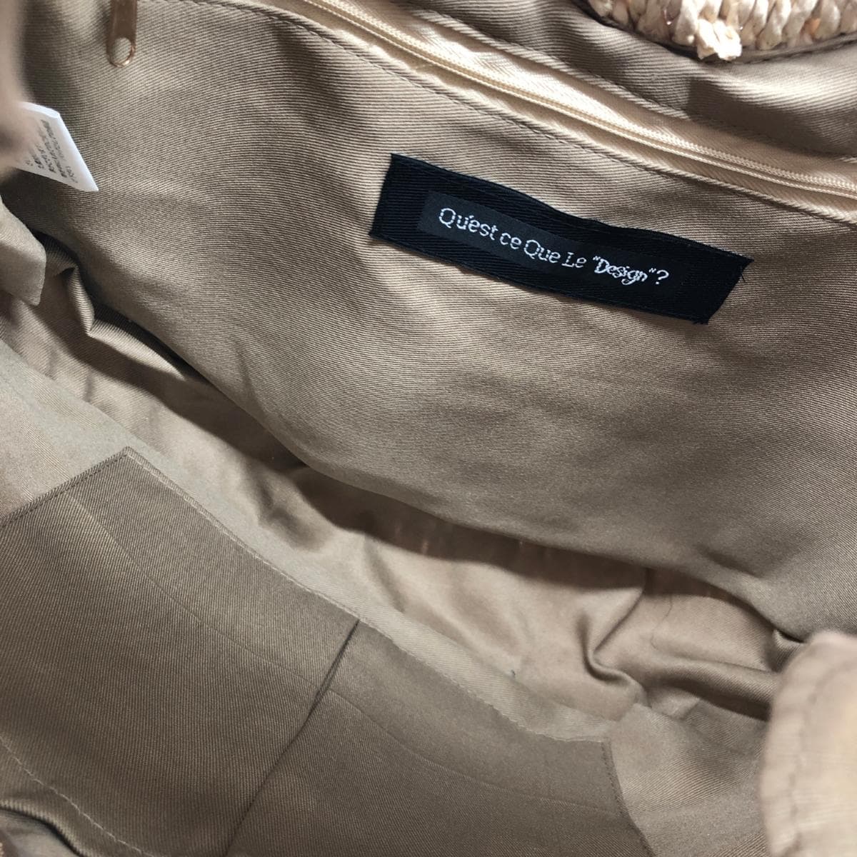 What is "Design Kesukuru Design Kesukuru Design/Handbag in excellent condition Paper Beige for ladies 4