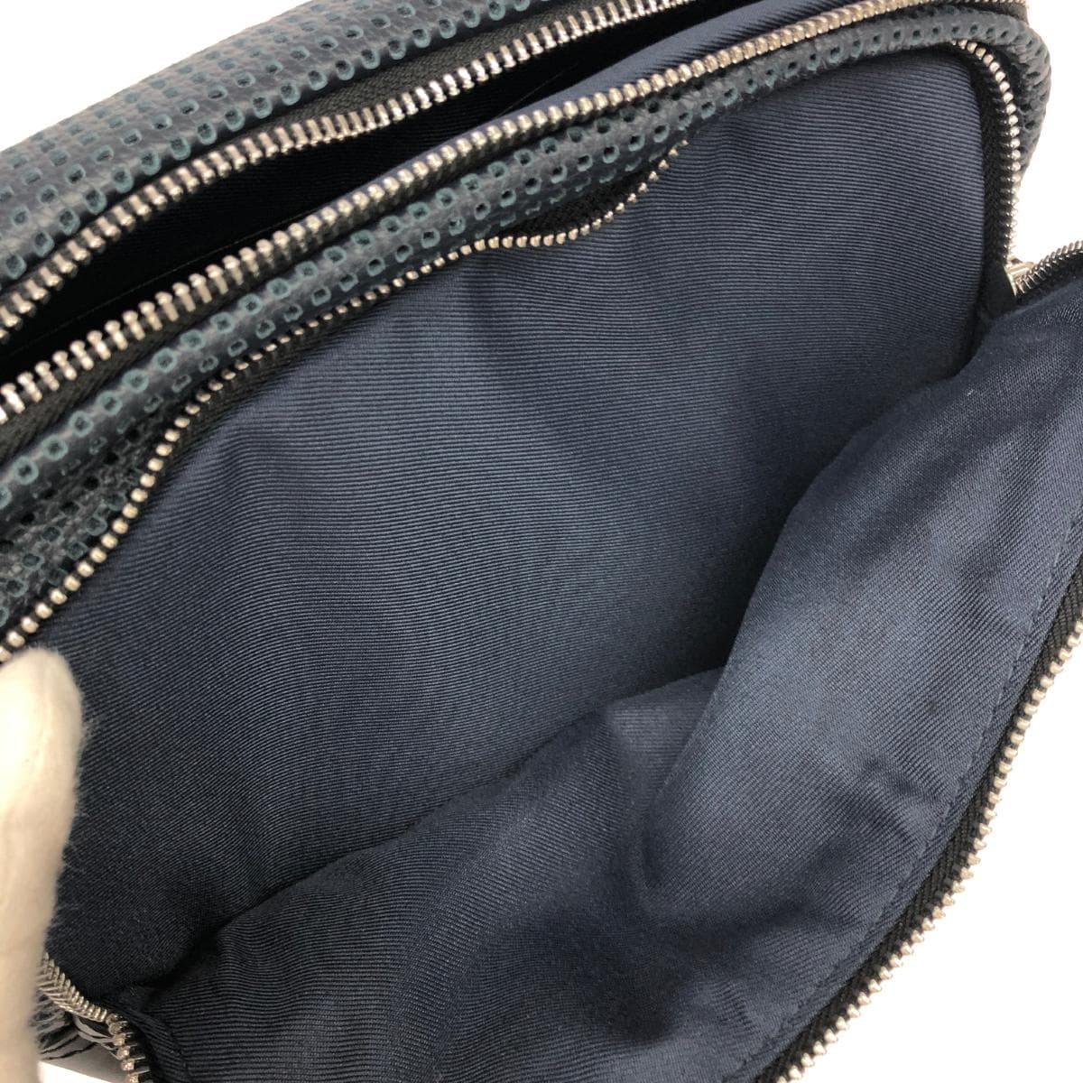 carcru Body Bag Good Condition Punching Leather Navy Men's 7