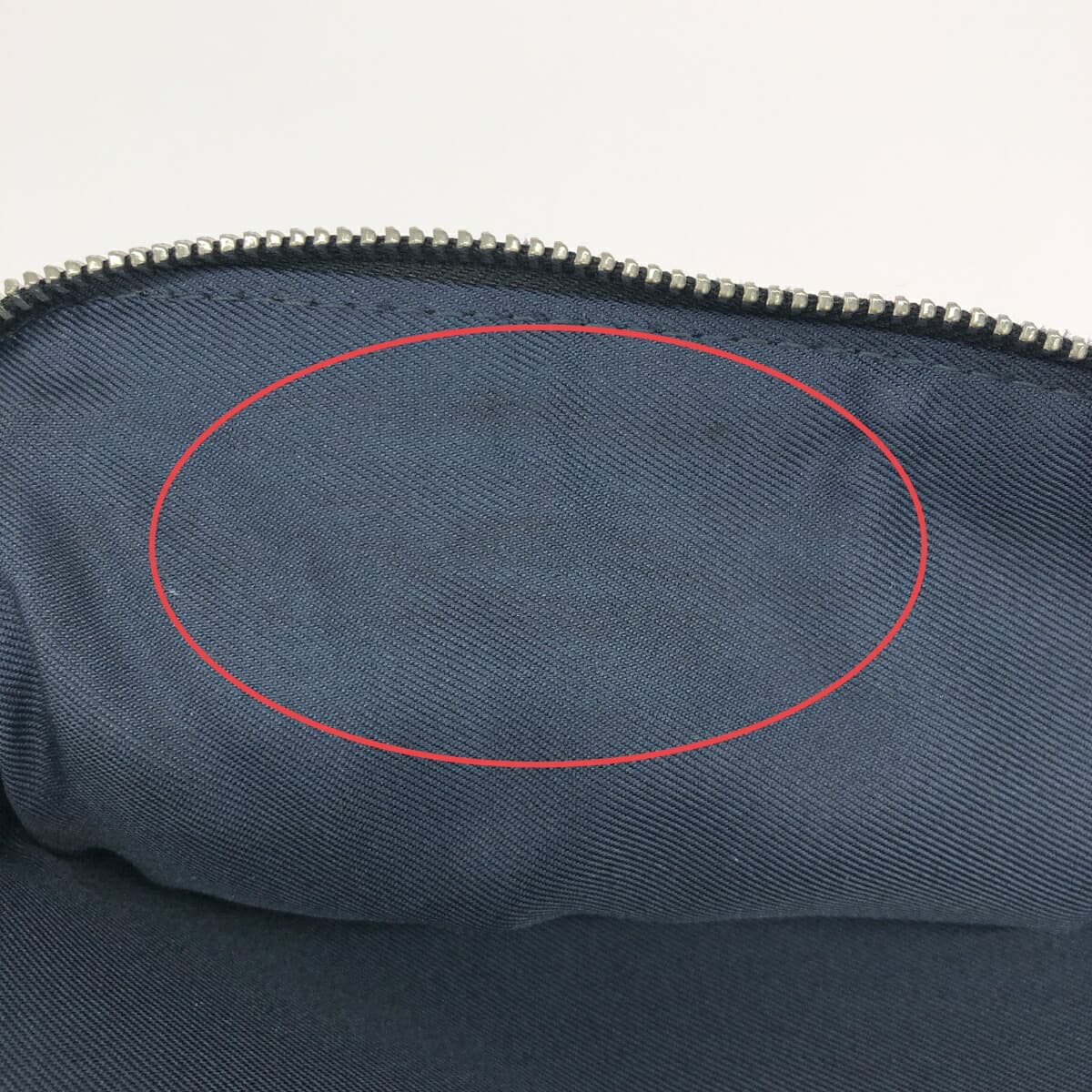 carcru Body Bag Good Condition Punching Leather Navy Men's 8