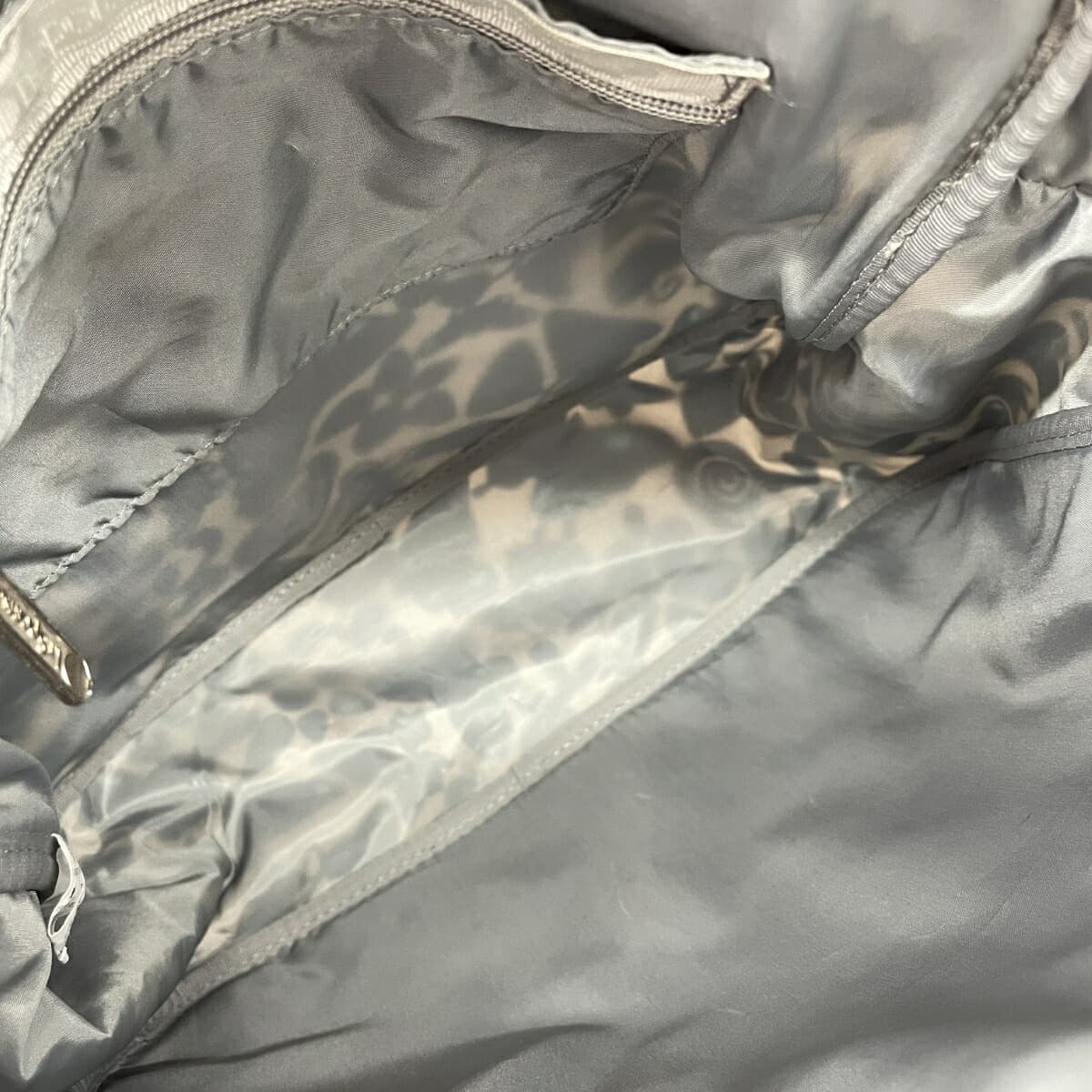 LeSportsac 2WAY tote bag in good condition, butterfly flower nylon, beige, for ladies 7