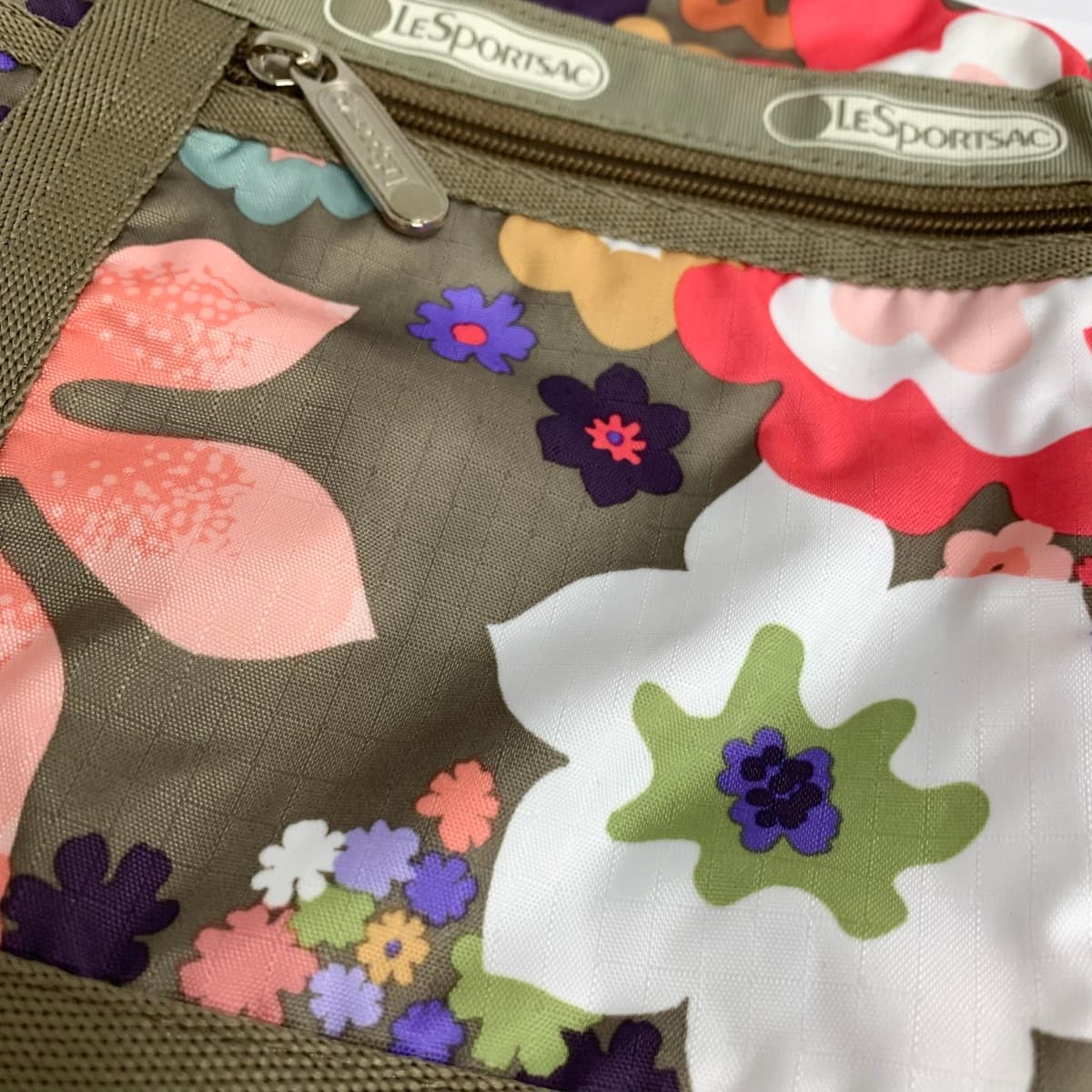 LeSportsac Mini Shoulder Bag Excellent Condition Floral Blissful Nylon Beige Ladies 7