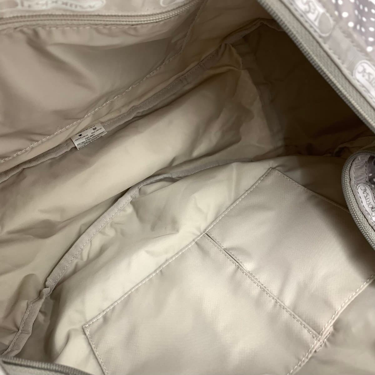 LeSportsac shoulder bag in good condition, dot pattern, nylon, gray, for women 6