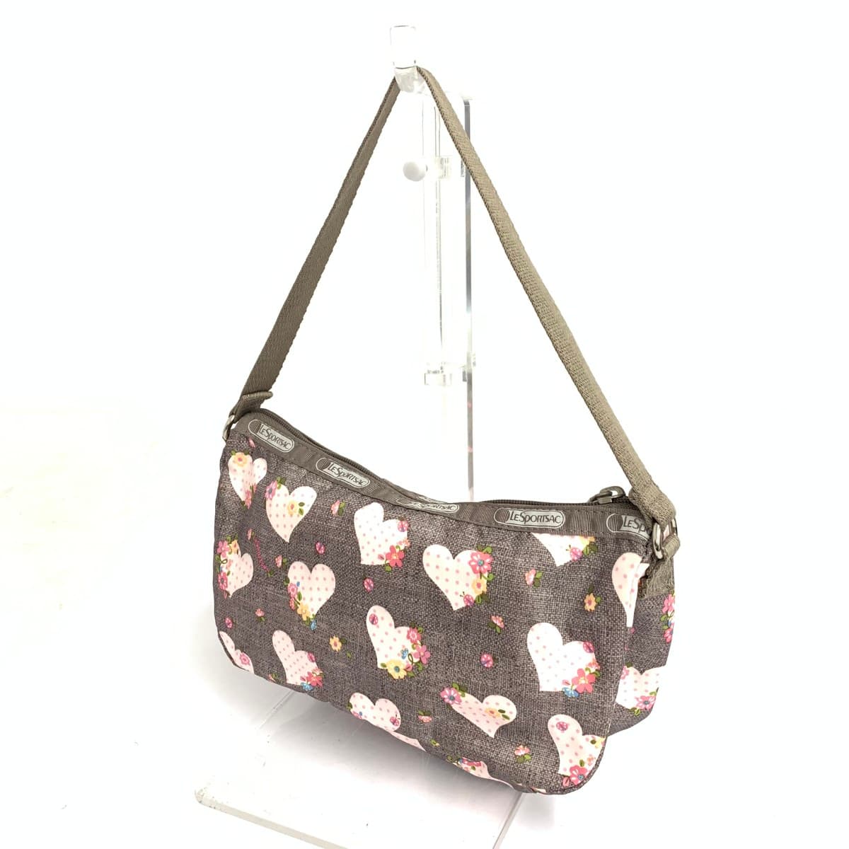 LeSportsac accessory pouch in good condition, heart pattern, nylon, gray, for women 3