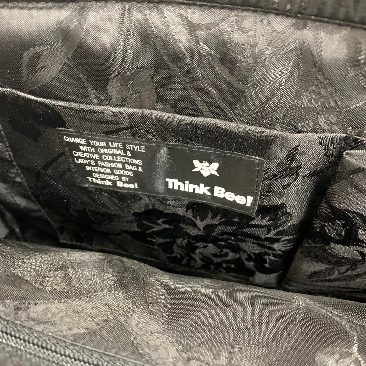 Think Bee tote bag in good condition, bouquet sequins beads, tapestry, black, ladies 7