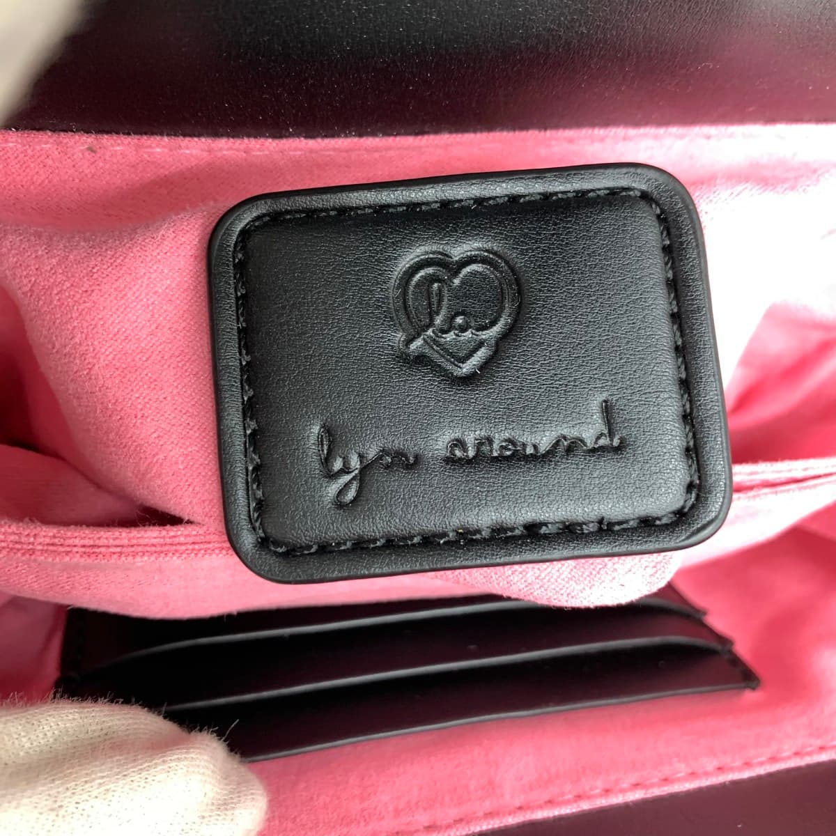 LYN Around Clutch Bag Good Condition Bird Flower Embroidery PVC Black Ladies 7