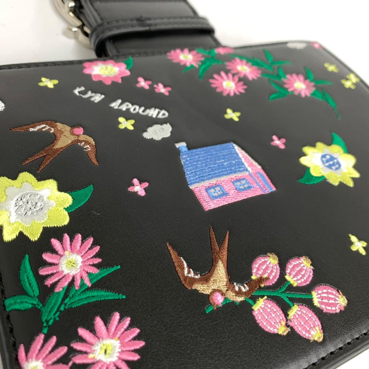 LYN Around Clutch Bag Good Condition Bird Flower Embroidery PVC Black Ladies 8