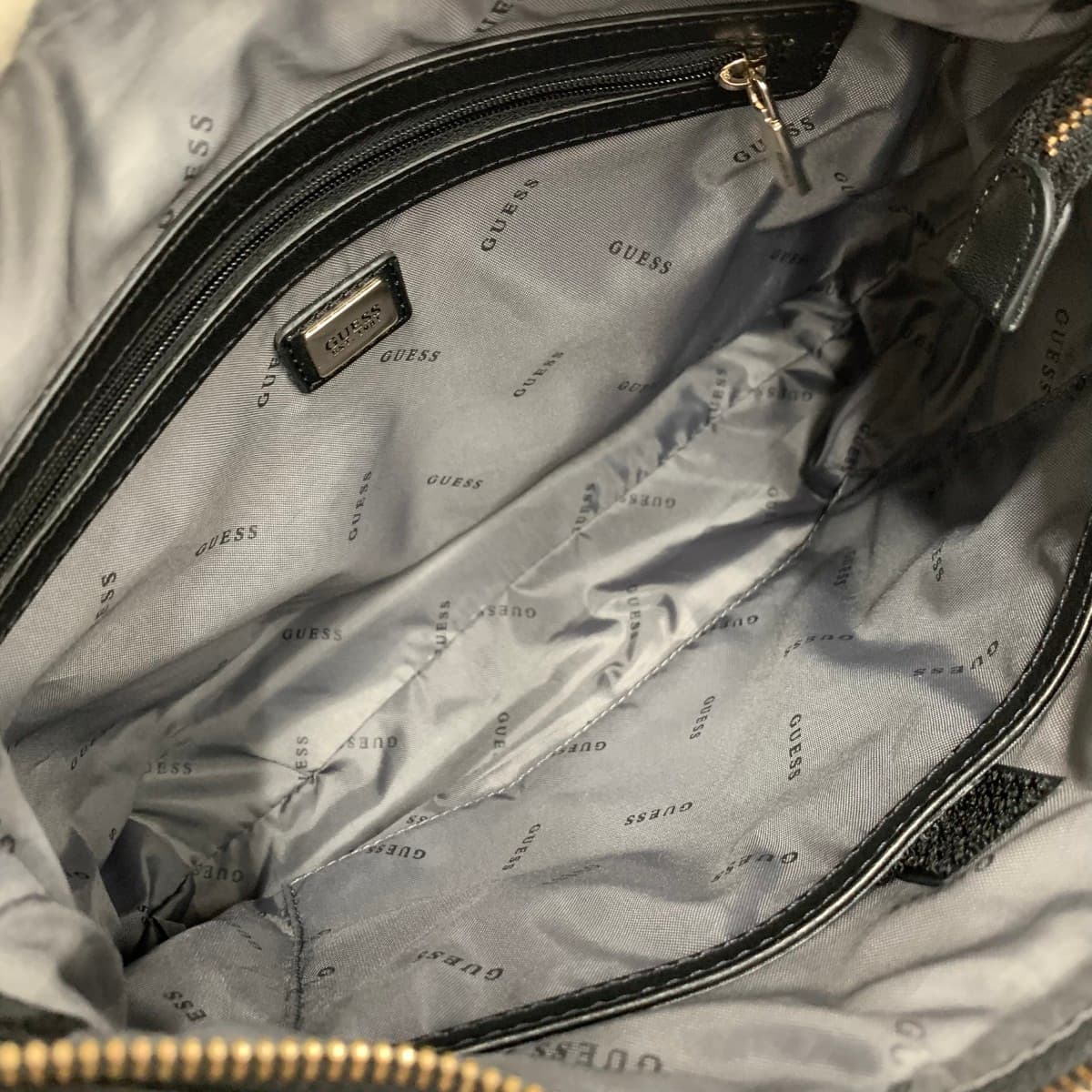 GUESS Guess Shoulder Bag Good Condition Logo Hardware Nylon NN9676014 Black Women's 6