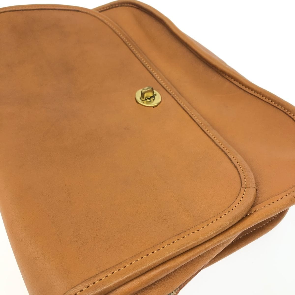 COACH Old Coach / Shoulder Bag Classic City / Turn Lock / Made in USA / Grained Leather 9790 Brown Ladies 9