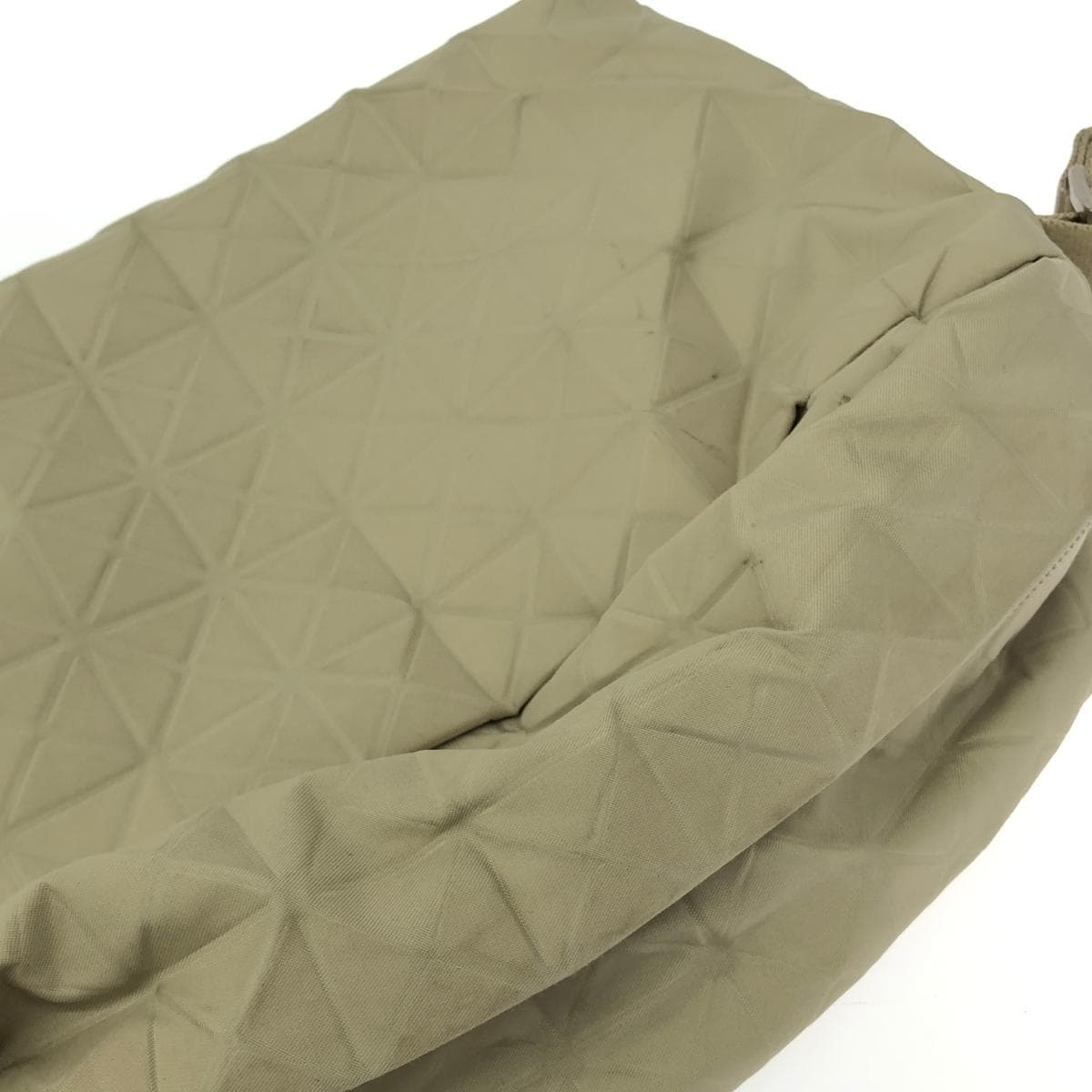 PLEATS PLEASE Shoulder Bag   Triangle    Beige Women's 5