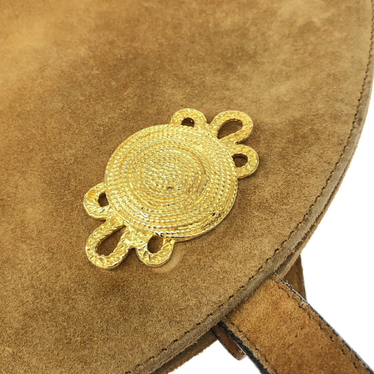 Salvatore Ferragamo Shoulder Bag   Suede Q211048 / Vintage   Brown Women's 8