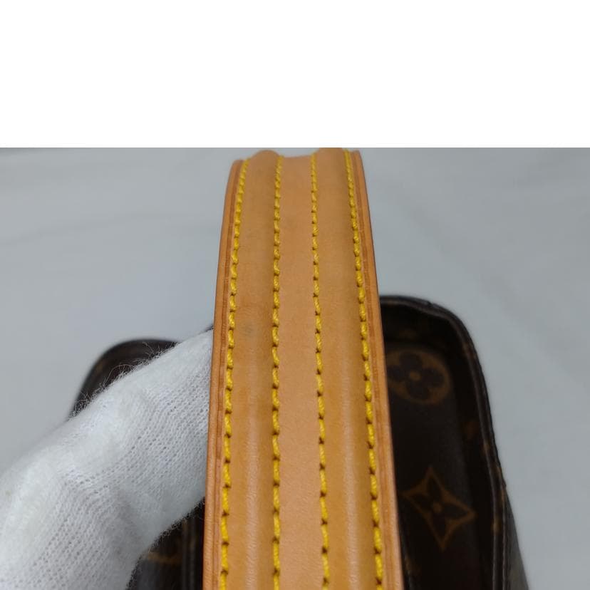 LOUIS VUITTON Louis Vuitton Viva City MM M51164 AR0*** AB Rank 52 [Used] M51164 11