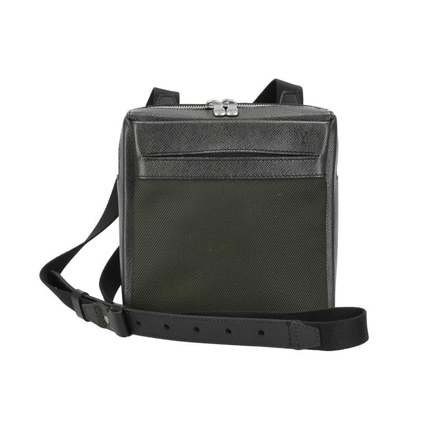 LOUIS VUITTON Louis Vuitton Beluga Taiga Aldoards M31192 SP1*** AB Rank 03 2