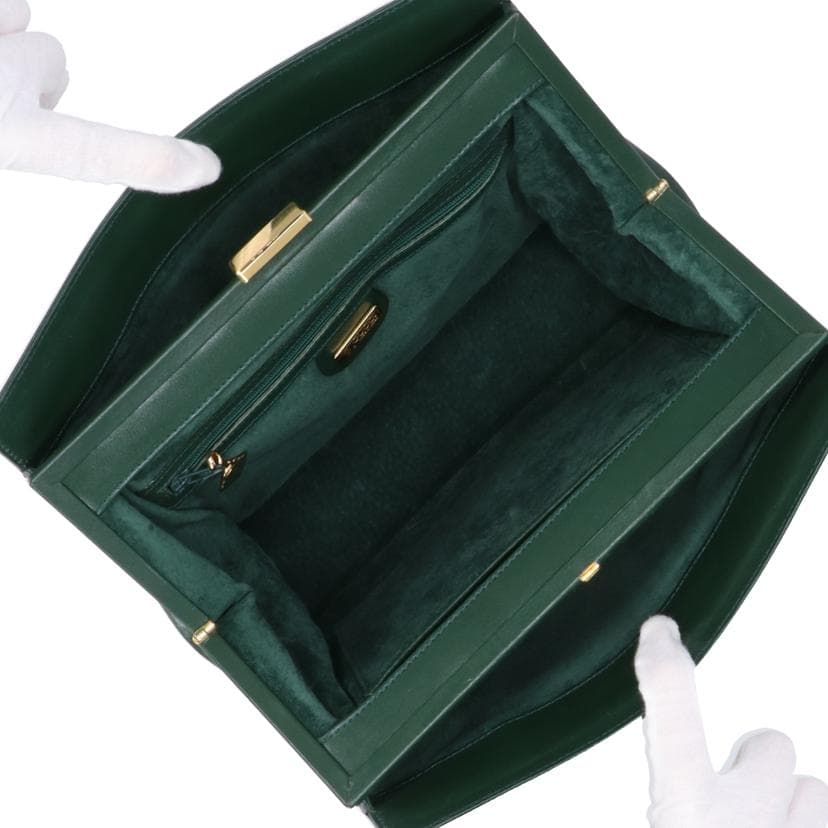 GUCCI Leather Chain Shoulder Bag 001********* AB Rank 78Used 001********* 6