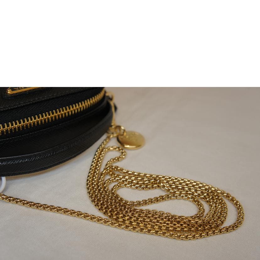 PRADA Saffiano Leather Mini Chain Pouch 62 SA Rank 92Used 62 5