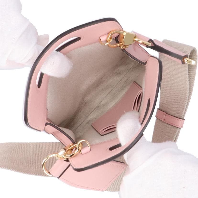 GUCCI GG Matelassé 2WAY Shoulder Bag 723776 534*** SA Rank 05 [Used] 723776 5