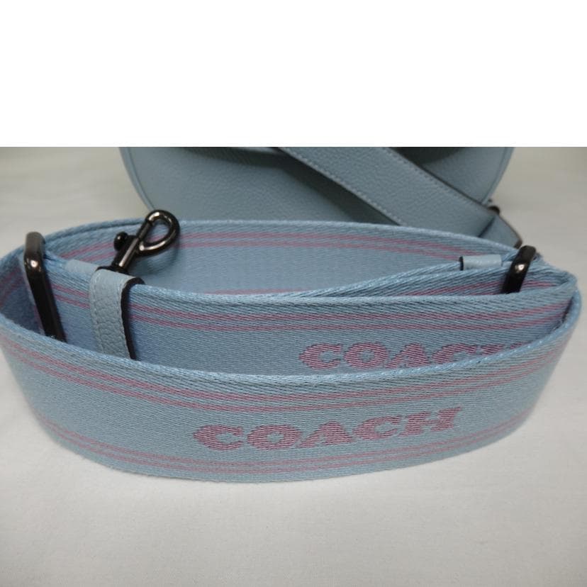 COACH Willow Saddle Bag Light Blue CA094 C22** A Rank 84 [Used] CA094 9
