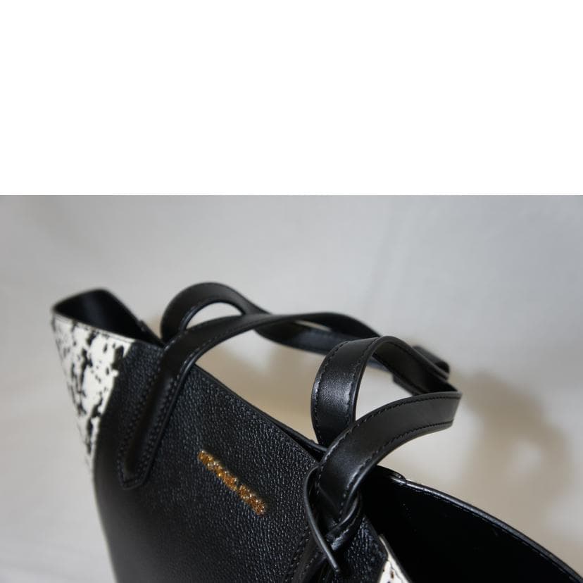 MICHAEL KORS Michael Kors Porta Tote Bag 35F1GPAT5H AB Rank 94 [Used] 35F1GPAT5H 10