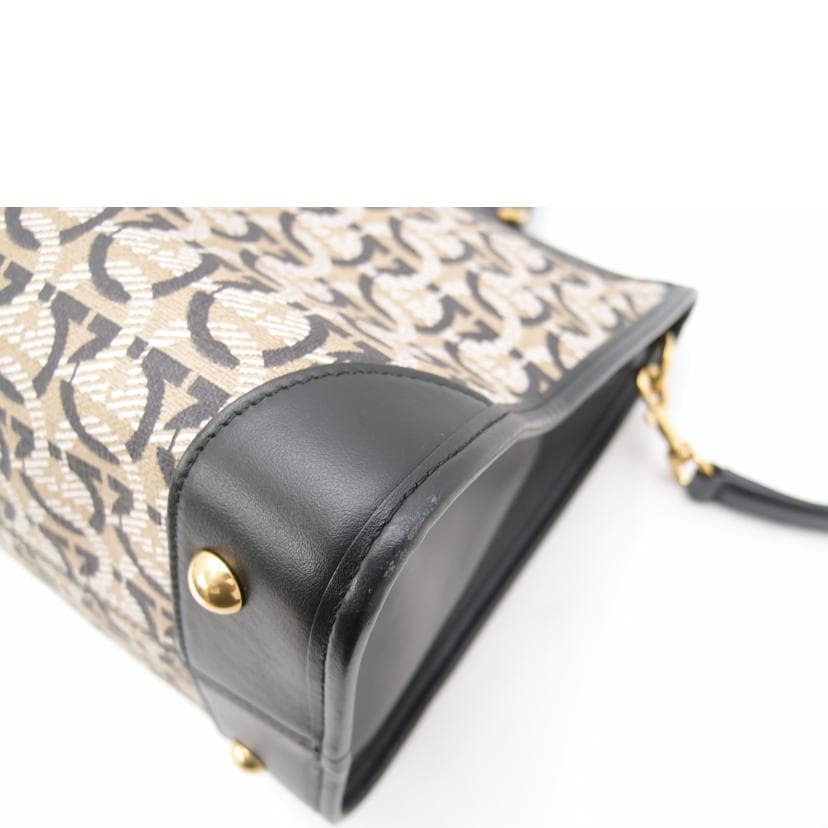 Ferragamo Gancini 2-way Handbag Black 21 1074 Rank A 69 [Used] 21 1074 7